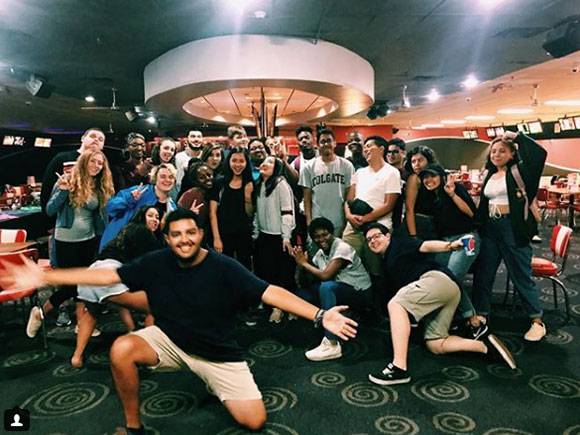 Enrique Nuñez welcoming the Class of 2022 at a bowling event