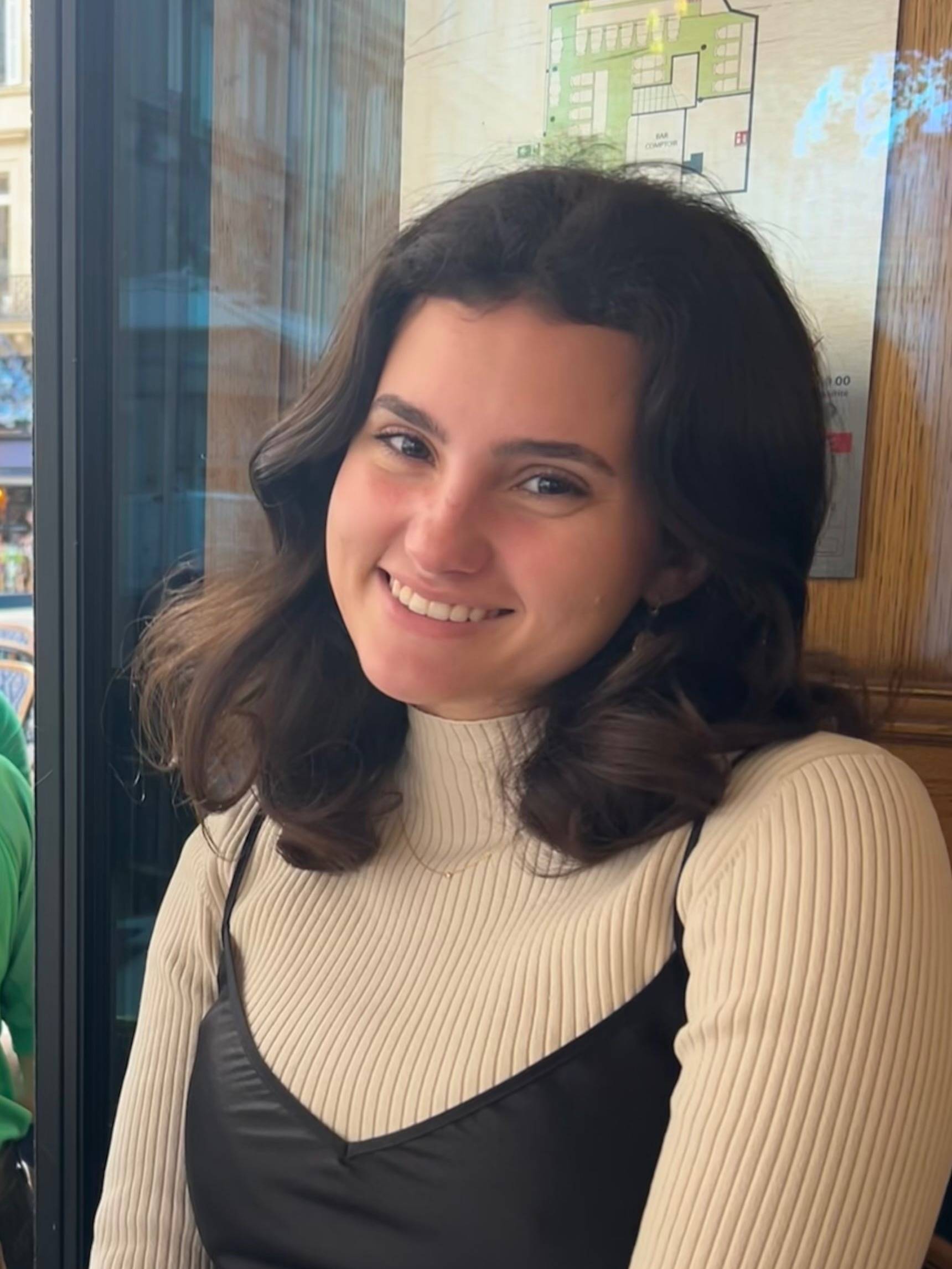 Danielle Silverman ’25&nbsp;headshot