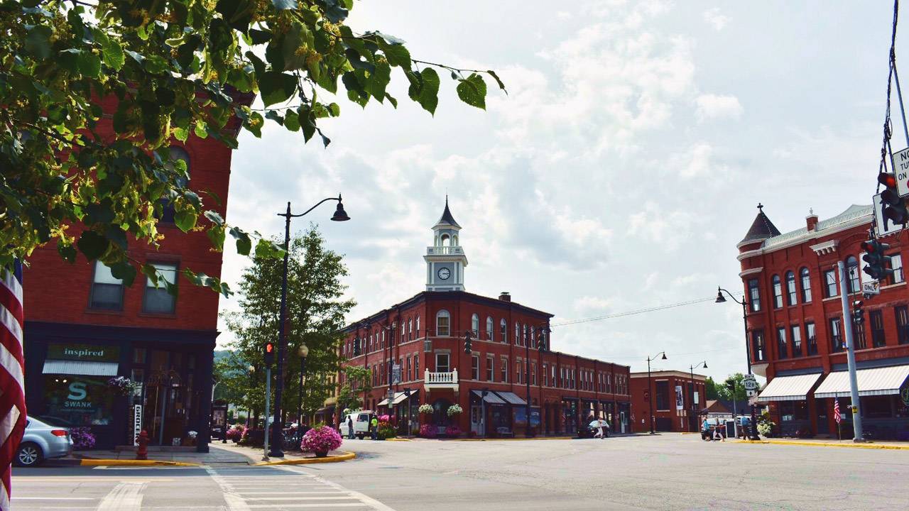 A view of the Colgate Bookstore